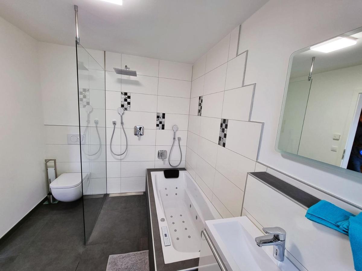 Feriendomizil Apartmentschreck フォルカッハ エクステリア 写真
