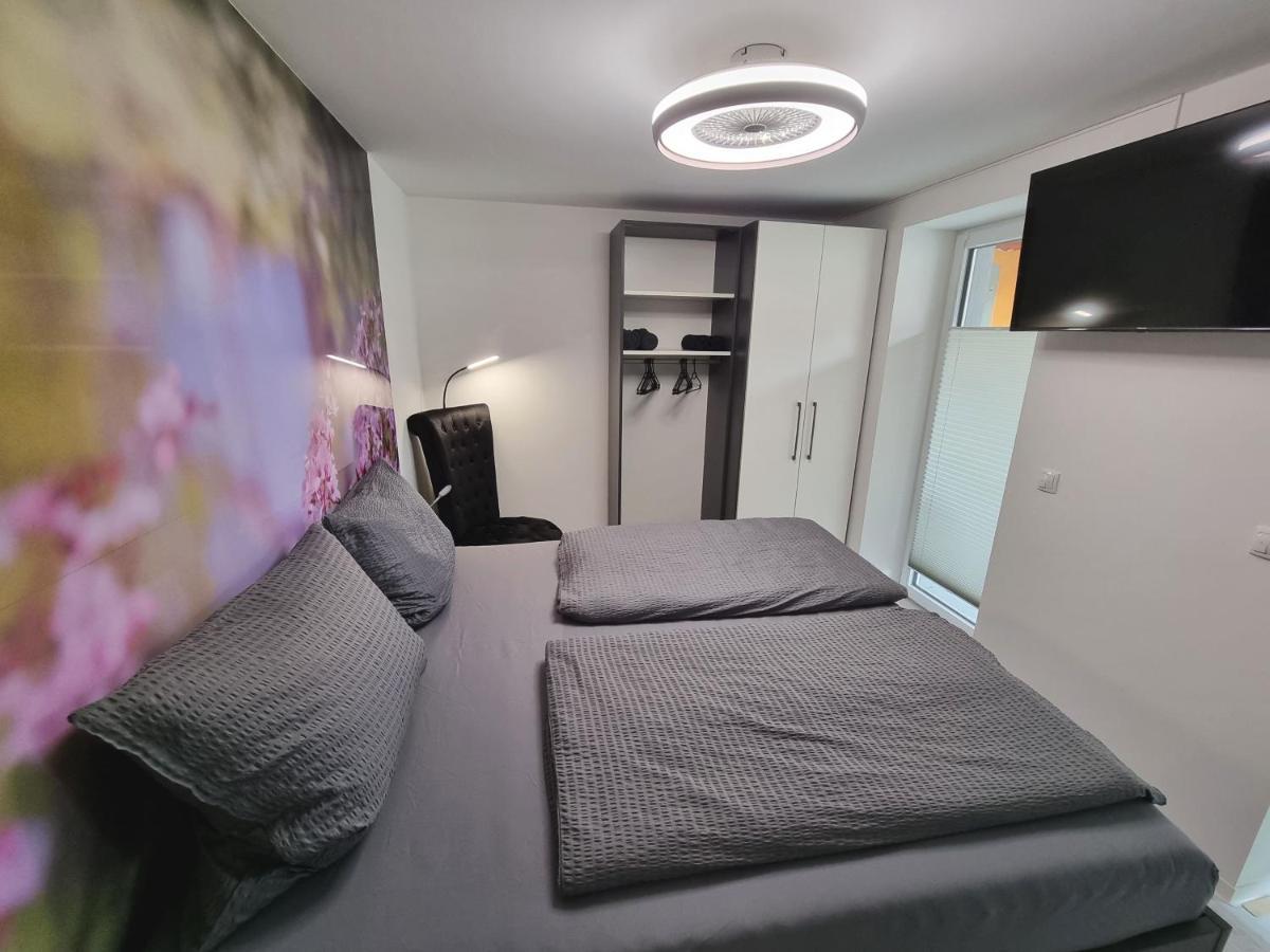 Feriendomizil Apartmentschreck フォルカッハ エクステリア 写真